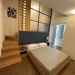 Bed & Breakfast View 4*